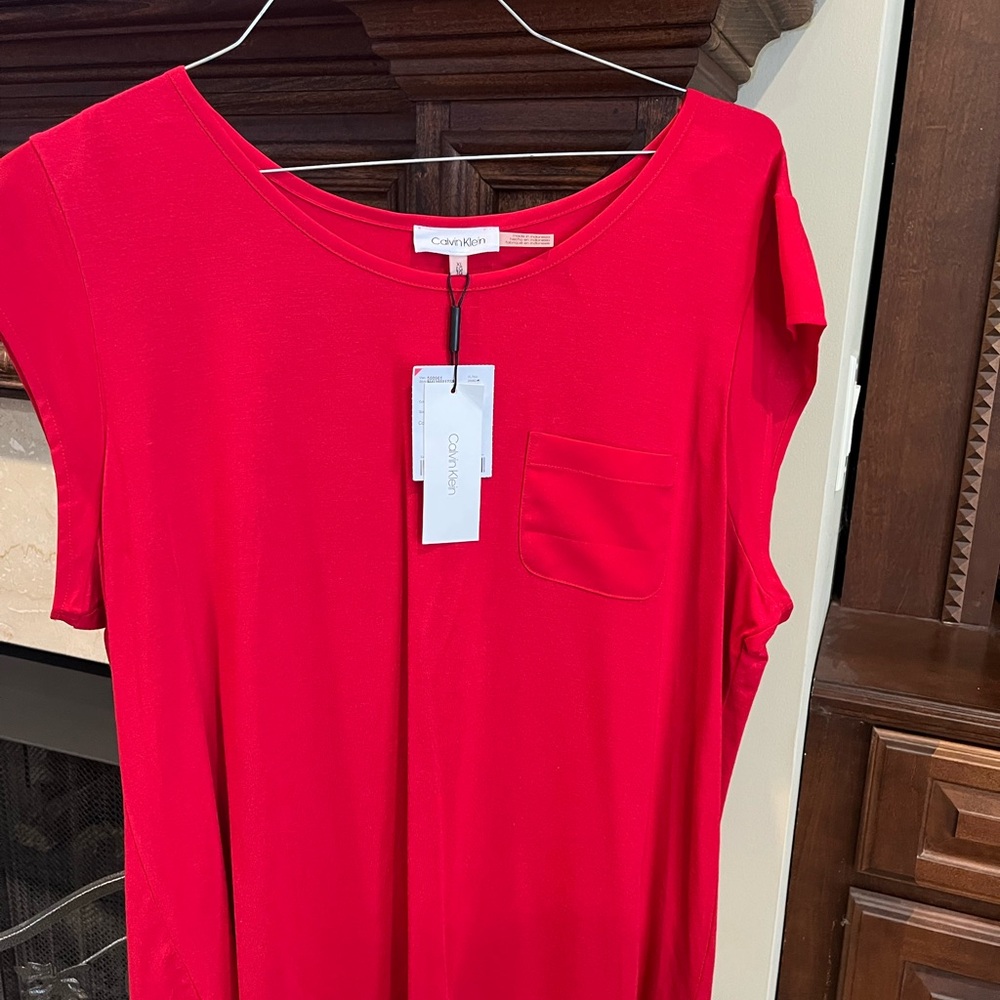 Calvin Klein Bold Red Short Sleeve Top NWT - XL